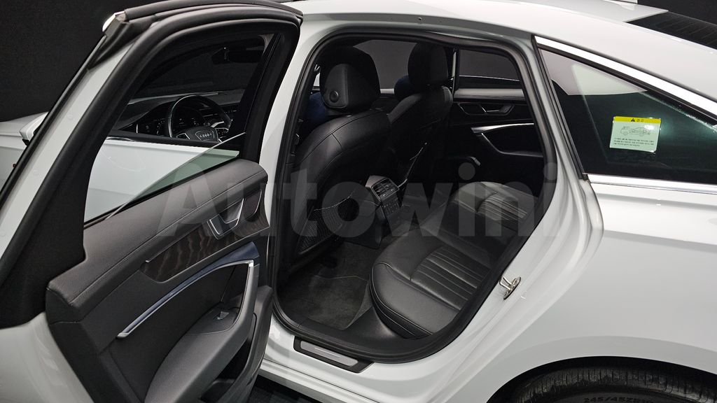 Audi A6(C8) 45 TFSI Quattro Premium — снимка 12