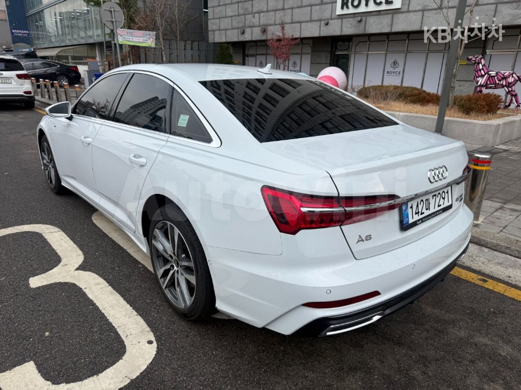 Audi A6(C8) 45 TFSI Quattro Premium — снимка 3