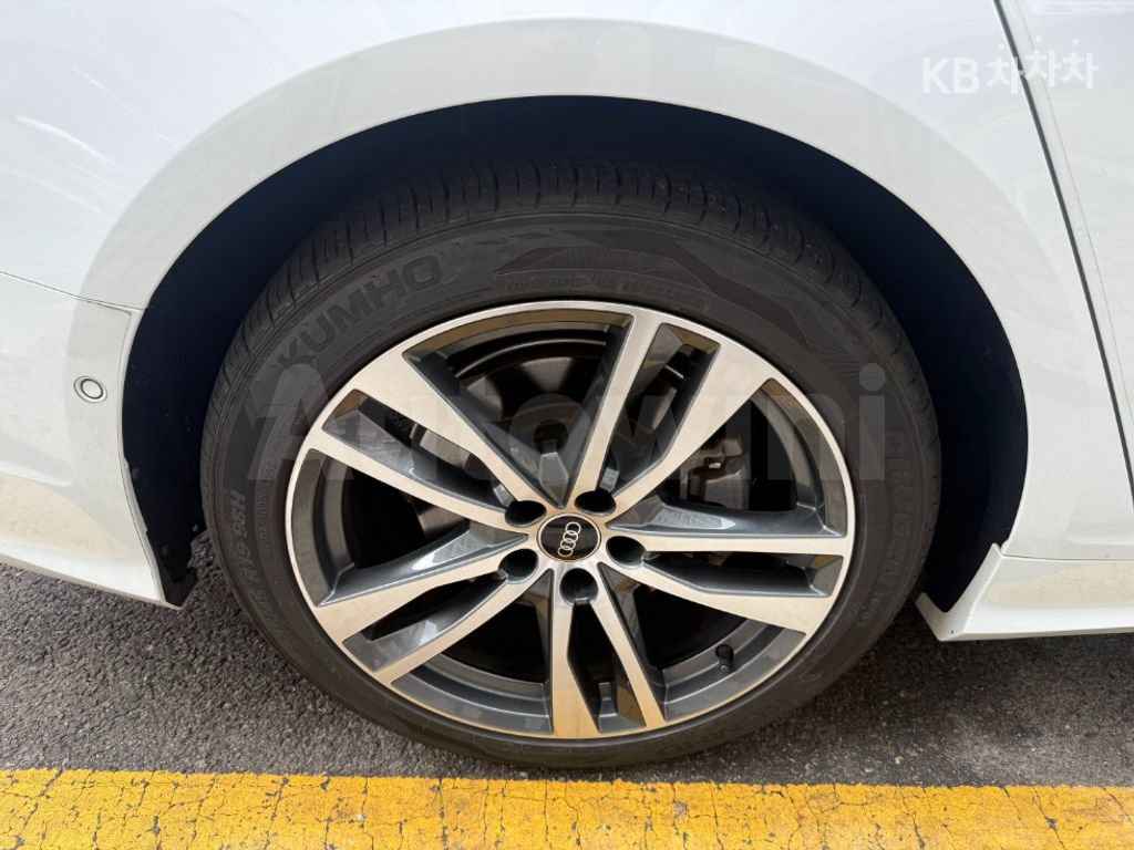 Audi A6(C8) 45 TFSI Quattro Premium — снимка 8