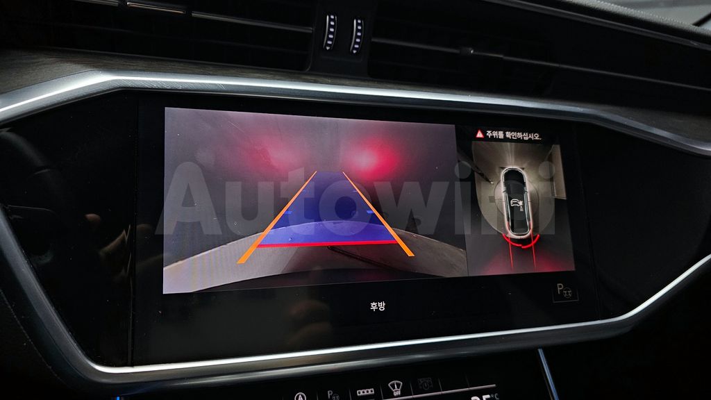Audi A6(C8) 45 TDI Quattro Premium — снимка 15
