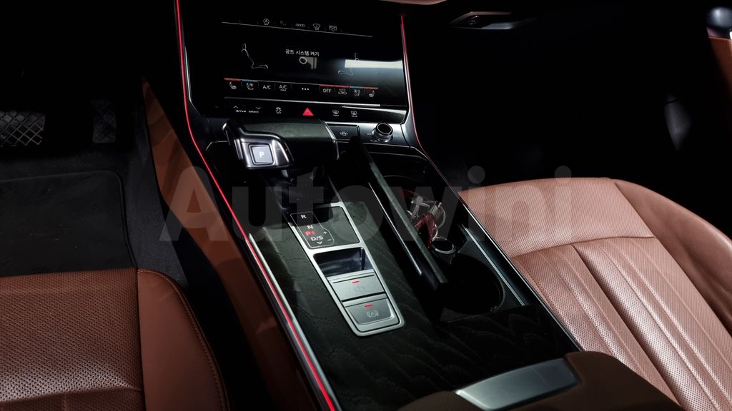 Audi A6(C8) 40 TDI Quattro Premium — снимка 9