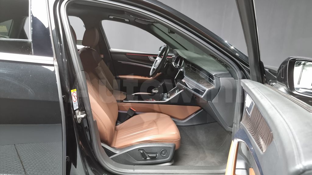 Audi A6(C8) 40 TDI Quattro Premium — снимка 11