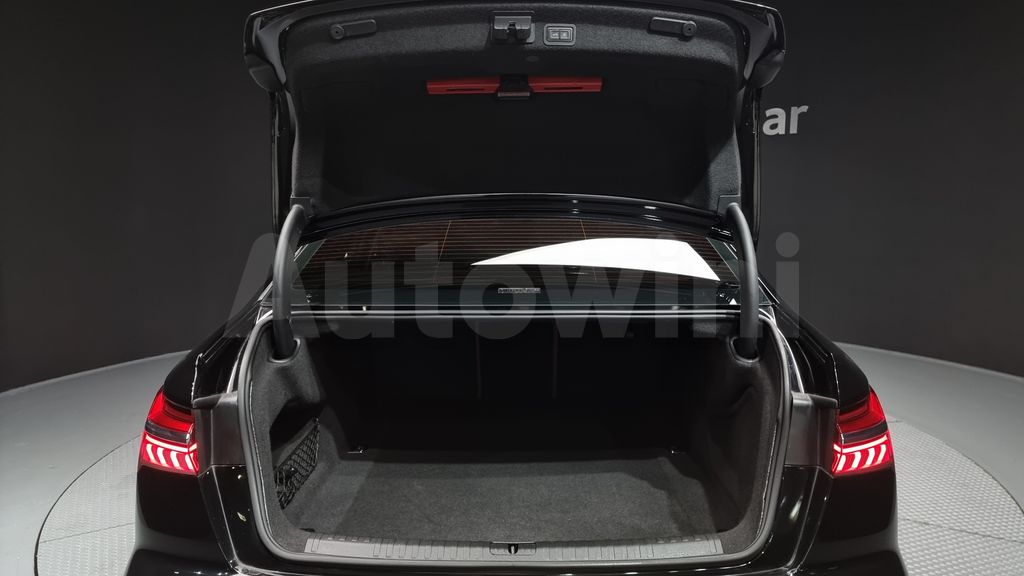 Audi A6(C8) 40 TDI Quattro Premium — снимка 20