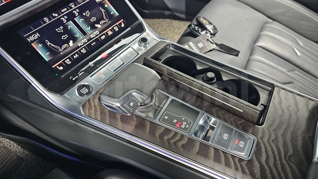 Audi A6(C8) 45 TFSI Quattro Premium — снимка 9