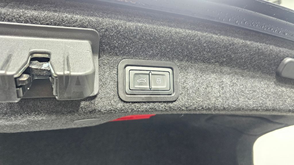 Audi A6(C8) 45 TFSI Quattro Premium — снимка 20