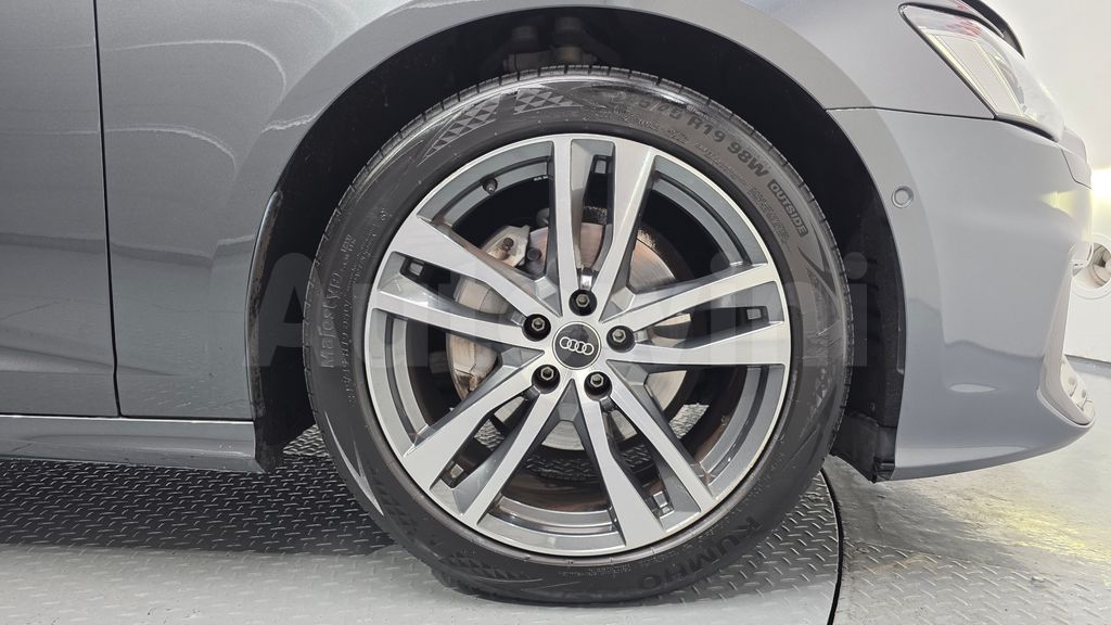 Audi A6(C8) 40 TDI Premium — снимка 5