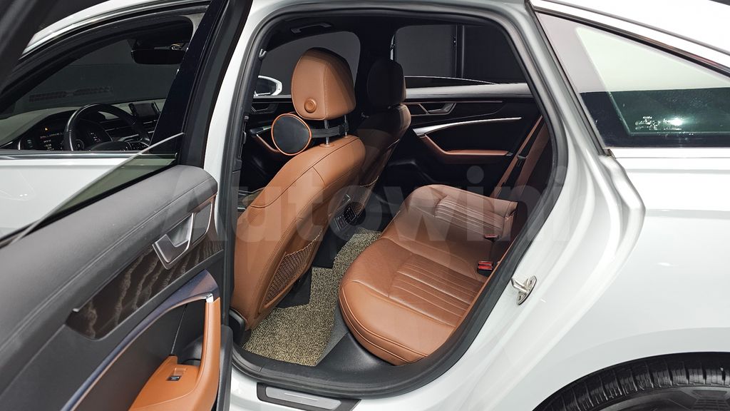 Audi A6(C8) 40 TDI Quattro Premium — снимка 12