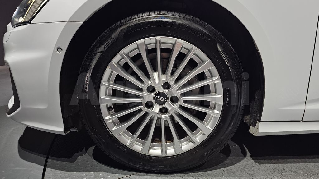 Audi A6(C8) 40 TDI Quattro Premium — снимка 5
