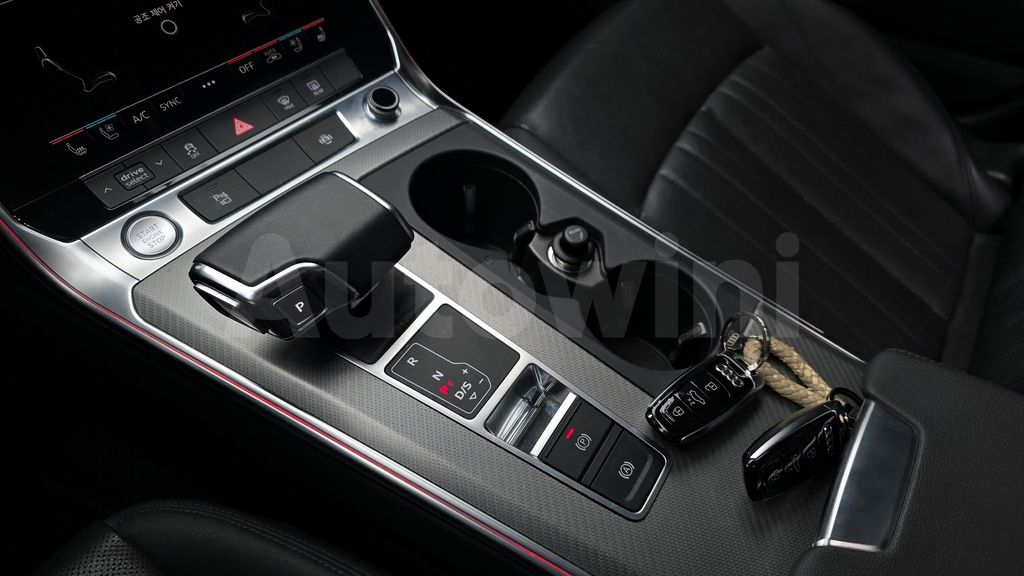 Audi A6(C8) 40 TDI — снимка 9