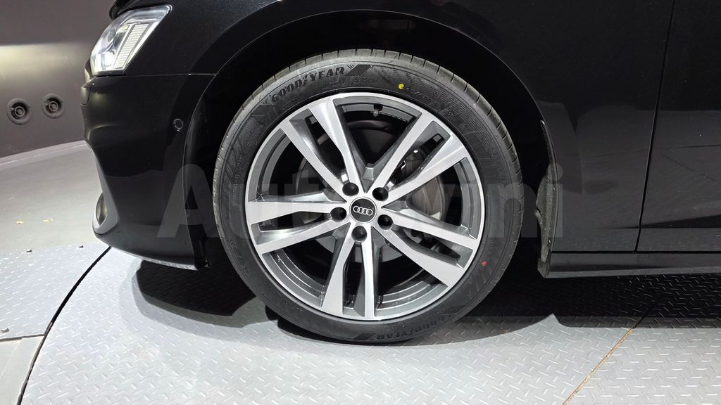 Audi A6(C8) 45 TFSI Quattro Premium — снимка 5