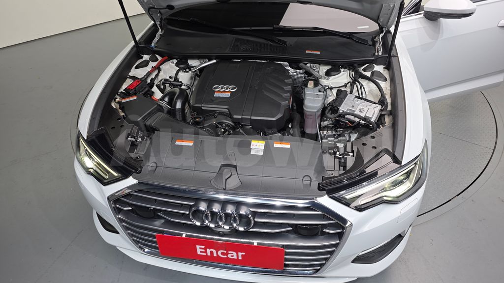 Audi A6(C8) 45 TFSI — снимка 6