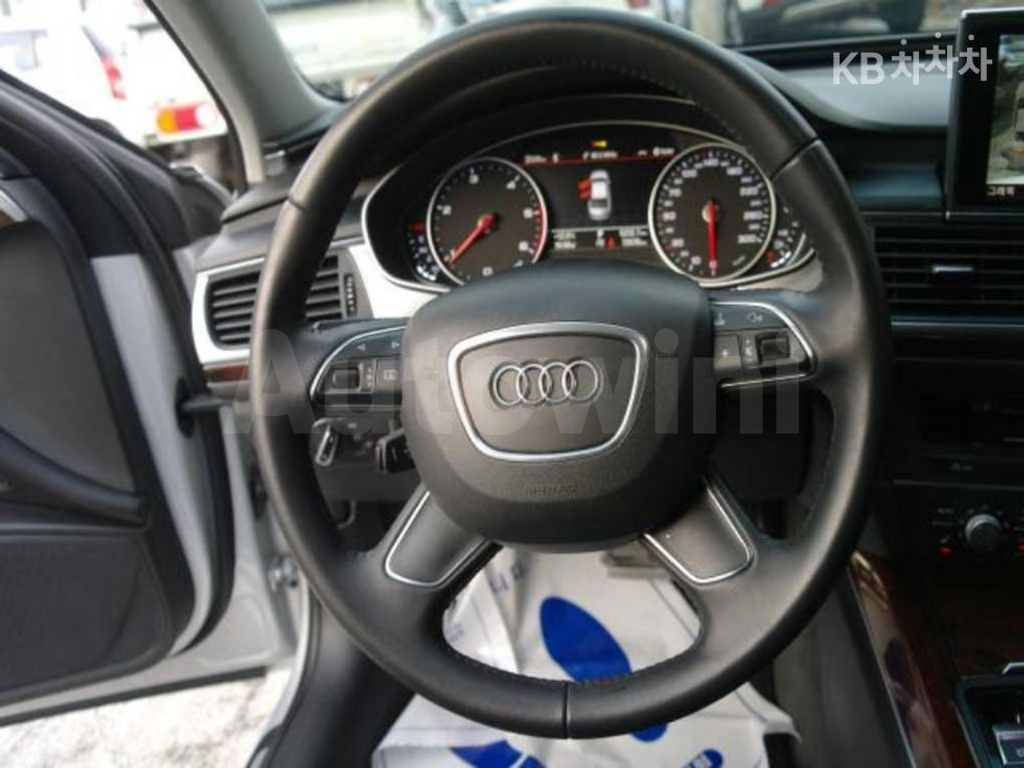 Audi A6 2.0 TDI C7 — снимка 12