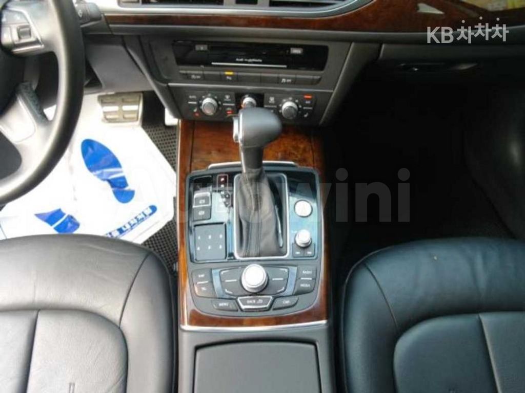 Audi A6 2.0 TDI C7 — снимка 15