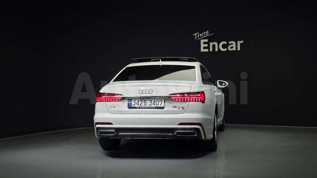 Audi A6(C8) 45 TFSI Quattro — снимка 4