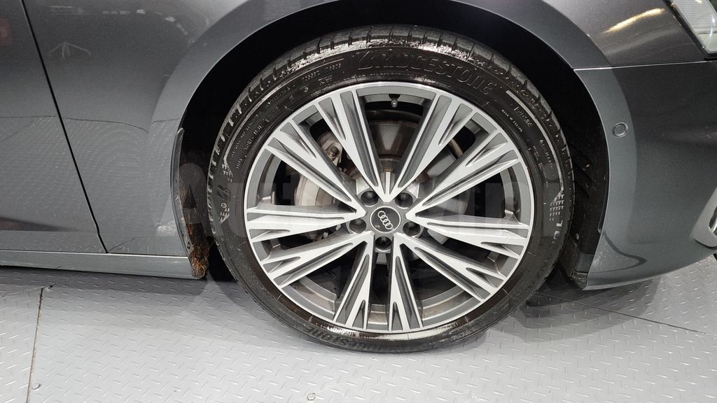 Audi A6(C8) 45 TFSI Quattro Premium — снимка 5