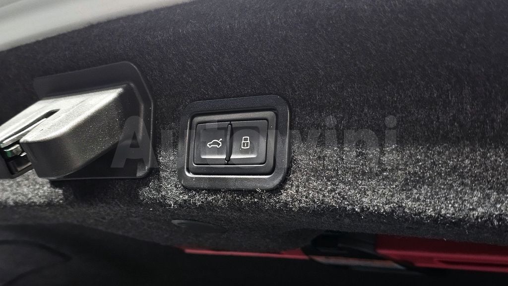 Audi A6(C8) 40 TDI Quattro Premium — снимка 19