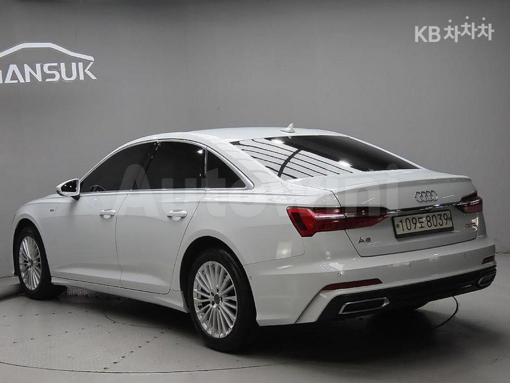 Audi A6(C8) 40 TDI Premium — снимка 3