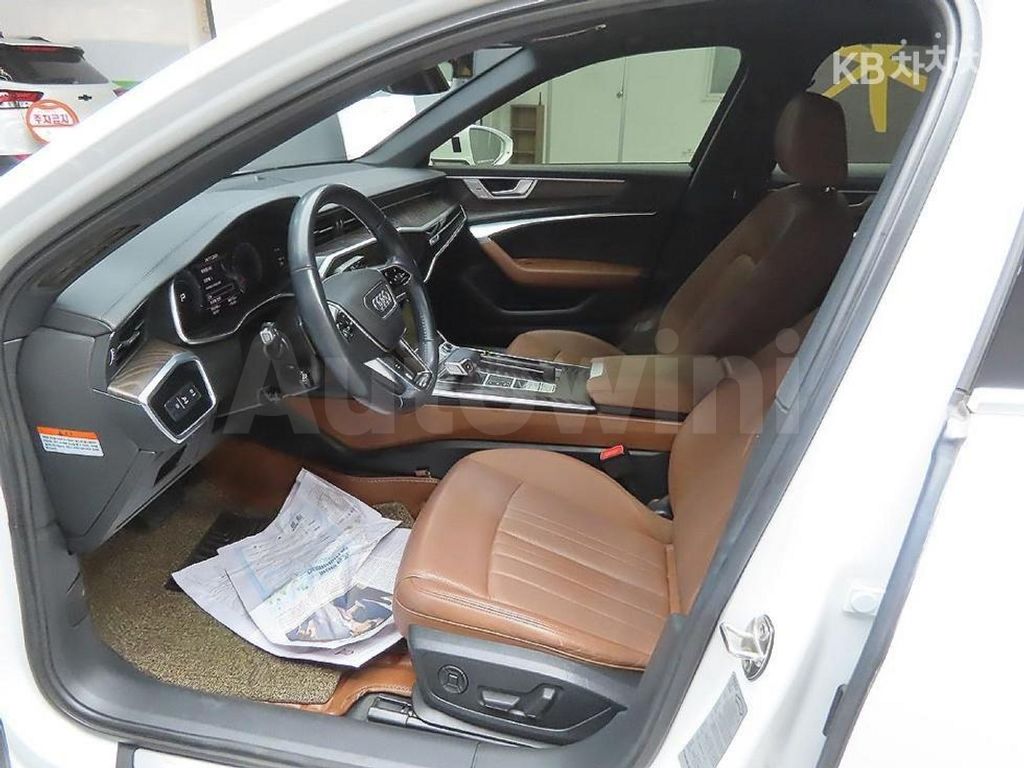 Audi A6(C8) 40 TDI Premium — снимка 10