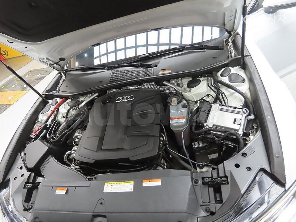 Audi A6(C8) 40 TDI Premium — снимка 7