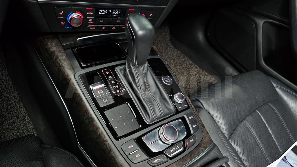 Audi New A6 35 TDI Premium C7 — снимка 9