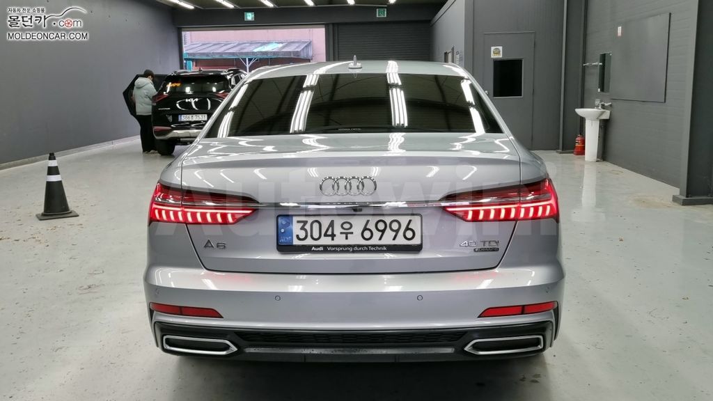 Audi A6(C8) 40 TDI Quattro Premium — снимка 4