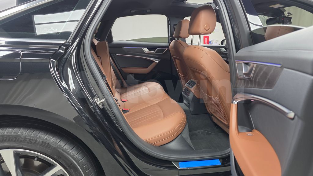 Audi A6(C8) 45 TFSI Premium — снимка 12