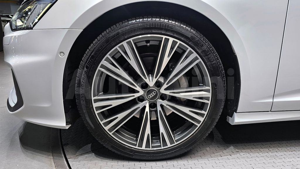 Audi A6(C8) 45 TDI Quattro Premium — снимка 5