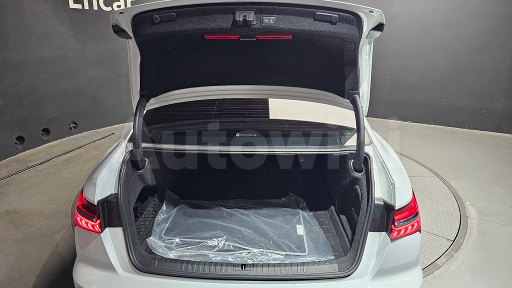 Audi A6(C8) 45 TDI Quattro Premium — снимка 20