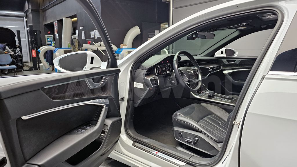 Audi A6(C8) 45 TFSI Premium — снимка 11