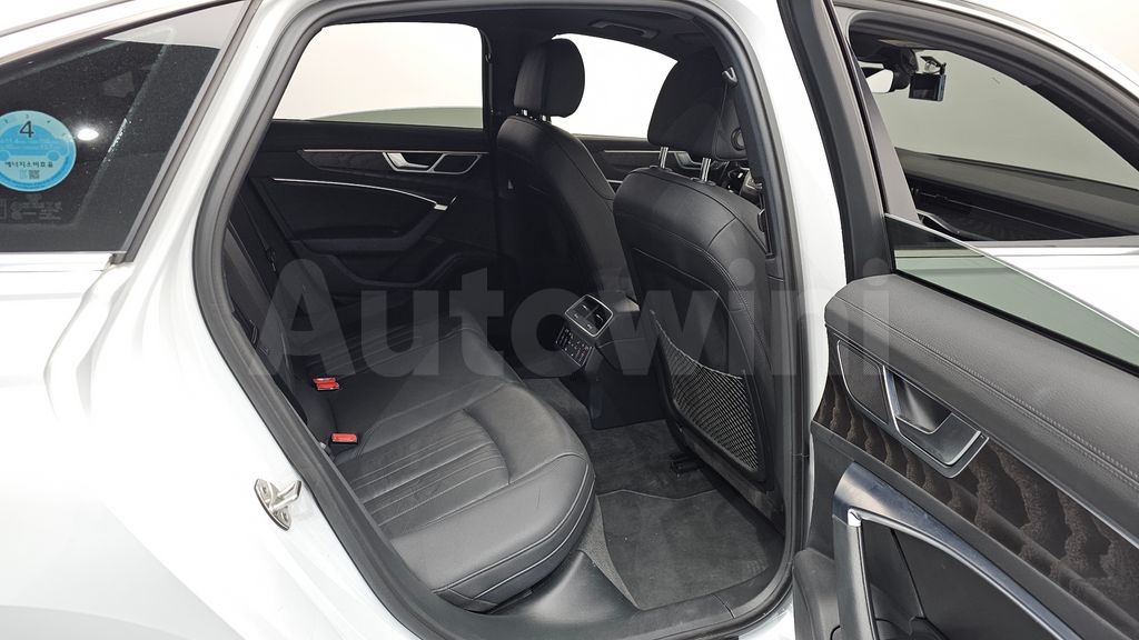 Audi A6(C8) 45 TFSI Quattro Premium — снимка 12