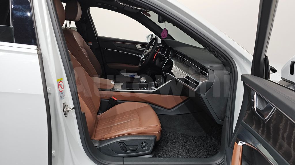 Audi A6(C8) 40 TDI Quattro Premium — снимка 11