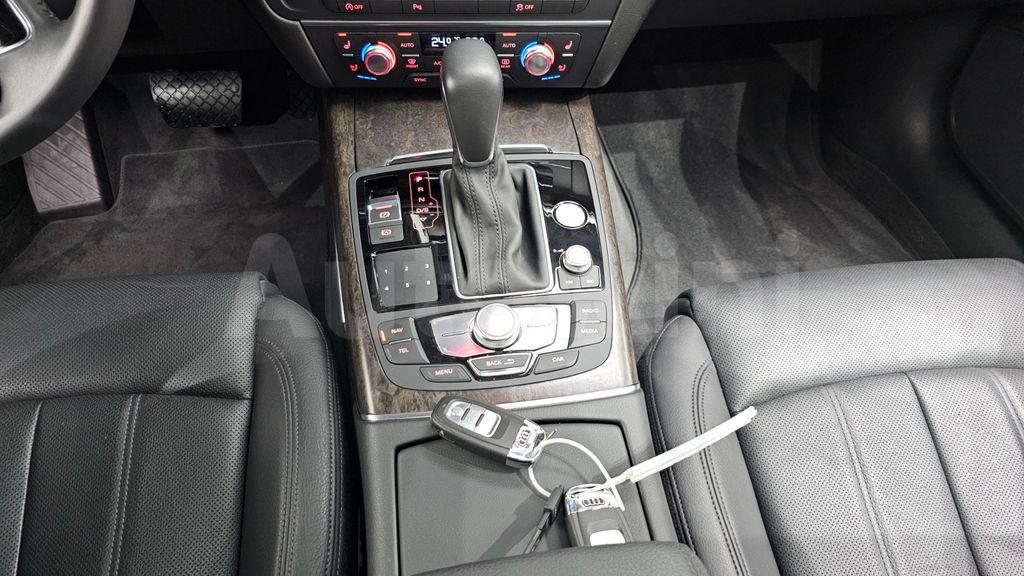 Audi New A6 35 TDI Premium C7 — снимка 9