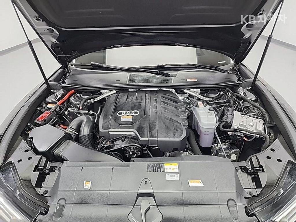 Audi A6(C8) 45 TFSI Quattro Premium — снимка 5