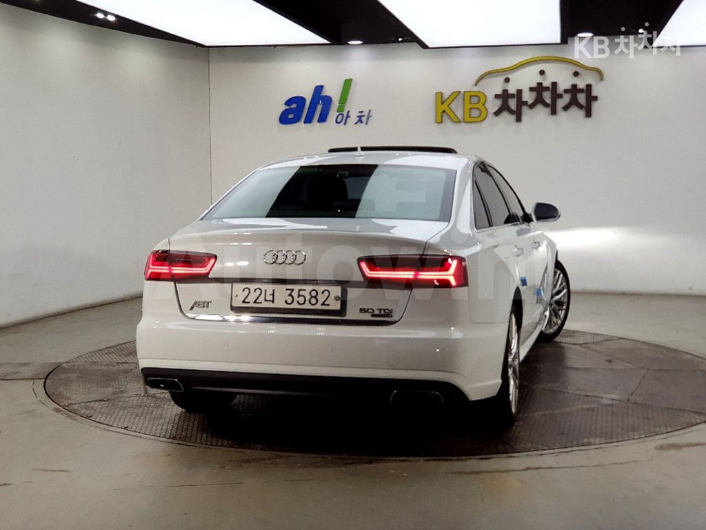 Audi A6 40 TDI Quattro Sports C7(15~) — снимка 3