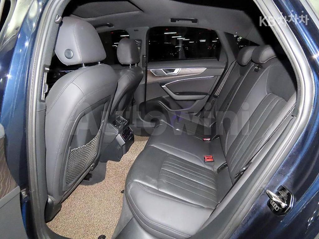Audi A6(C8) 40 TDI Premium — снимка 7