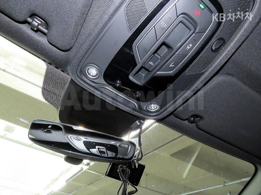 Audi A6(C8) 40 TDI Premium — снимка 15