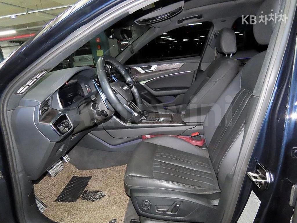 Audi A6(C8) 40 TDI Premium — снимка 6