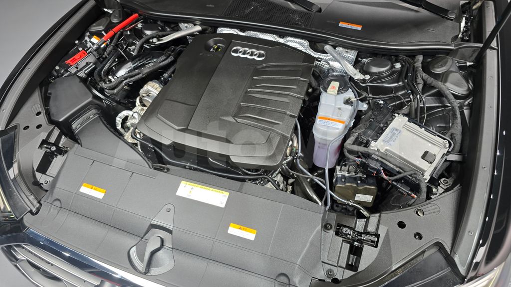 Audi A6(C8) 40 TDI Quattro Premium — снимка 6