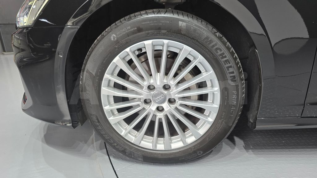 Audi A6(C8) 40 TDI Quattro Premium — снимка 5