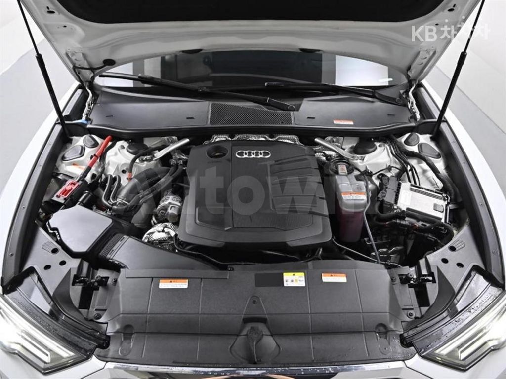 Audi A6(C8) 40 TDI Premium — снимка 6