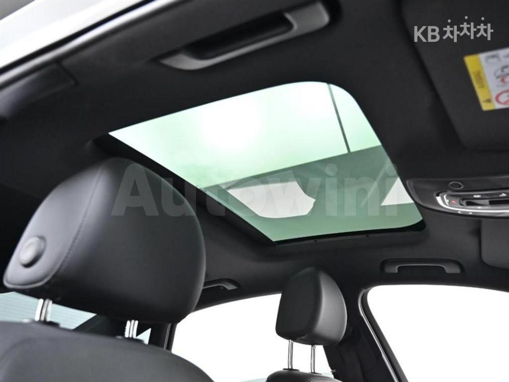 Audi A6(C8) 40 TDI Premium — снимка 19