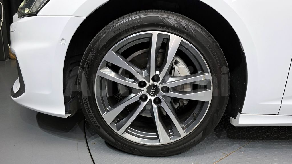 Audi A6(C8) 45 TFSI Quattro Premium — снимка 5