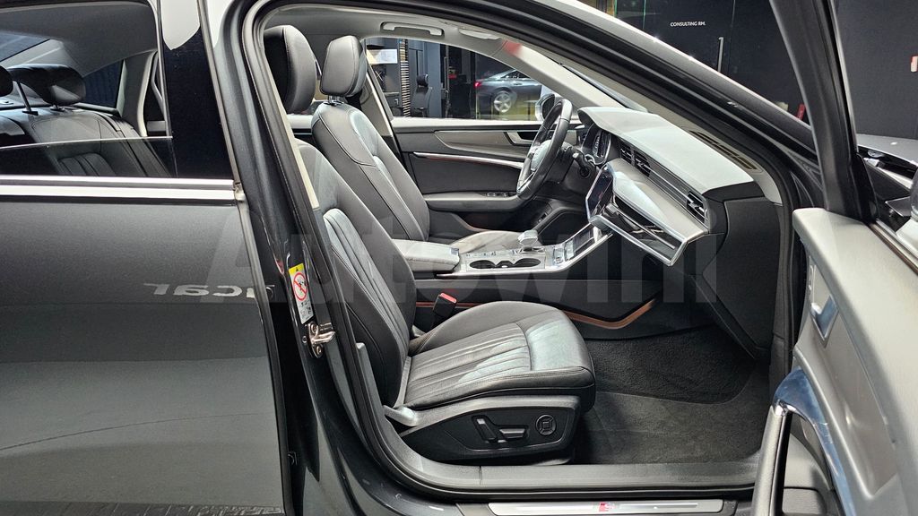 Audi A6(C8) 40 TDI — снимка 10