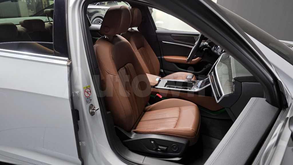 Audi A6(C8) 40 TDI Premium — снимка 12