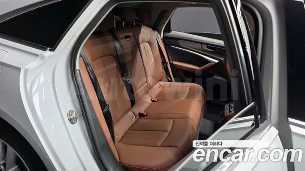 Audi A6(C8) 45 TFSI — снимка 14