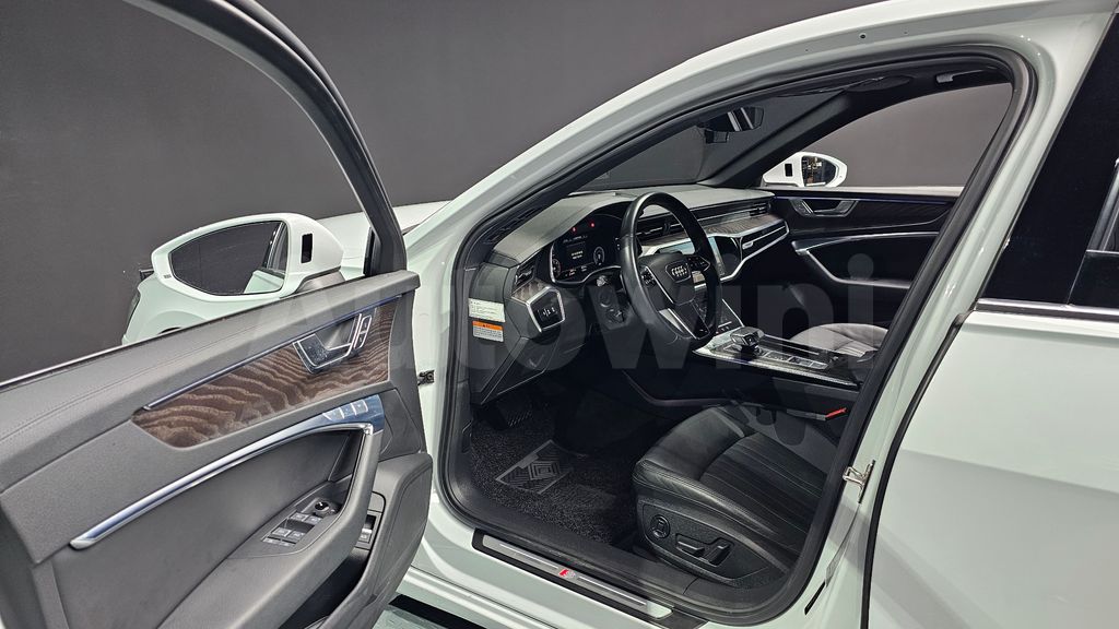 Audi A6(C8) 40 TDI Premium — снимка 13