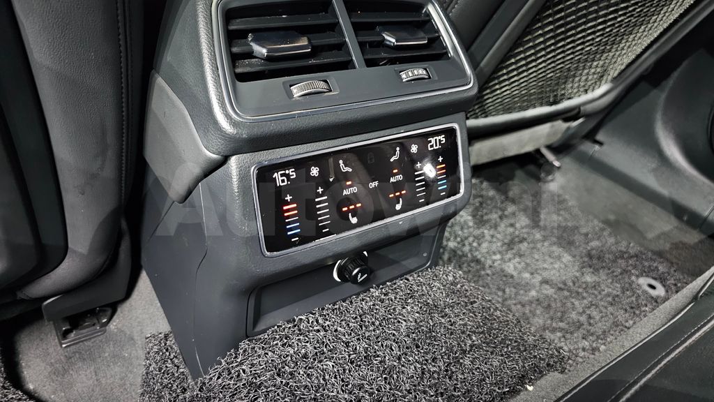 Audi A6(C8) 40 TDI Premium — снимка 18