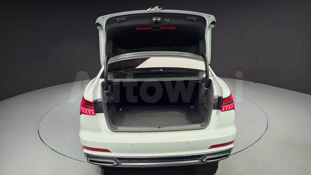 Audi A6(C8) 40 TDI Premium — снимка 20