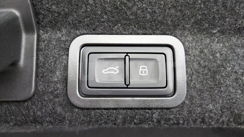 Audi A6(C8) 45 TFSI — снимка 20