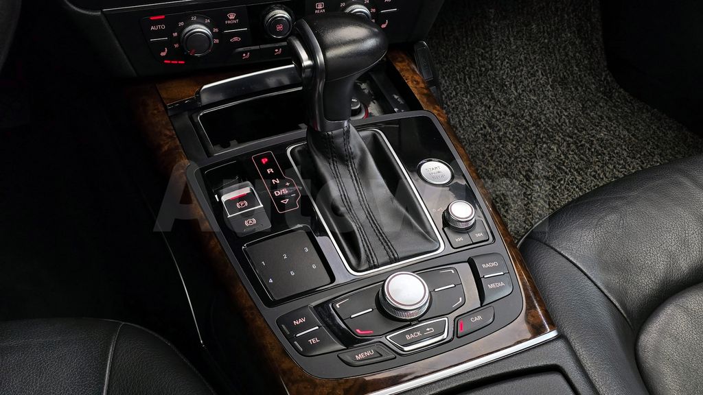 Audi New A6 2.0 TDI Dynamic C7 — снимка 9